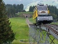 DSC 1002 : stoos, svizzera, trekking